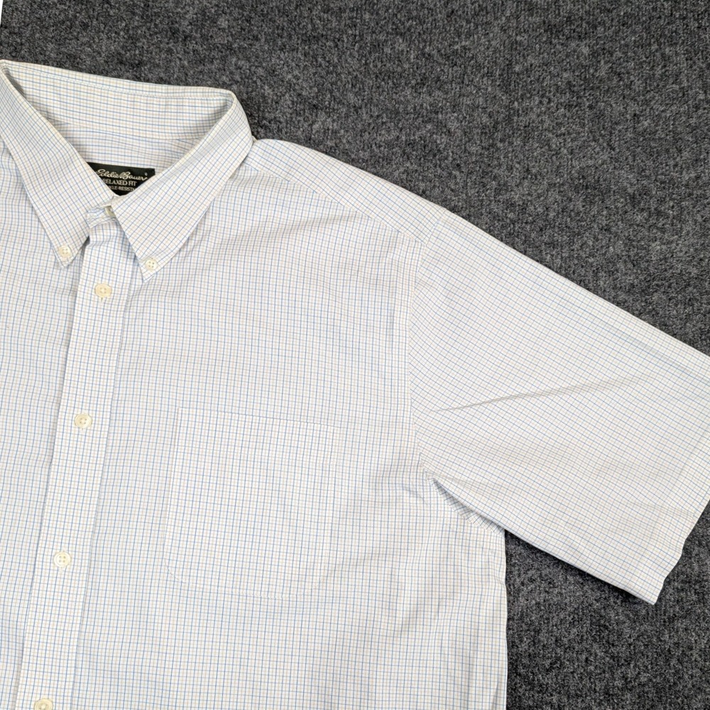 Eddie Bauer Mens XL Relaxed Fit Short Sleeve Button Down Shirt Blue Plaid Cotton